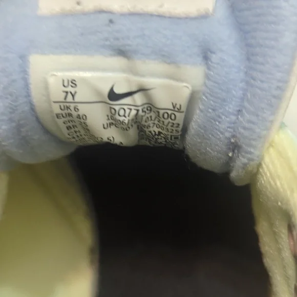 Nike Air Max Dawn (GS) - Picture 10 of 10